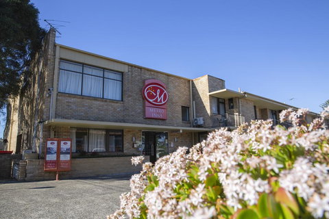 Metro Inn Ryde - Accommodation Yamba 3