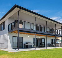Moments on the Water - Accommodation Yamba