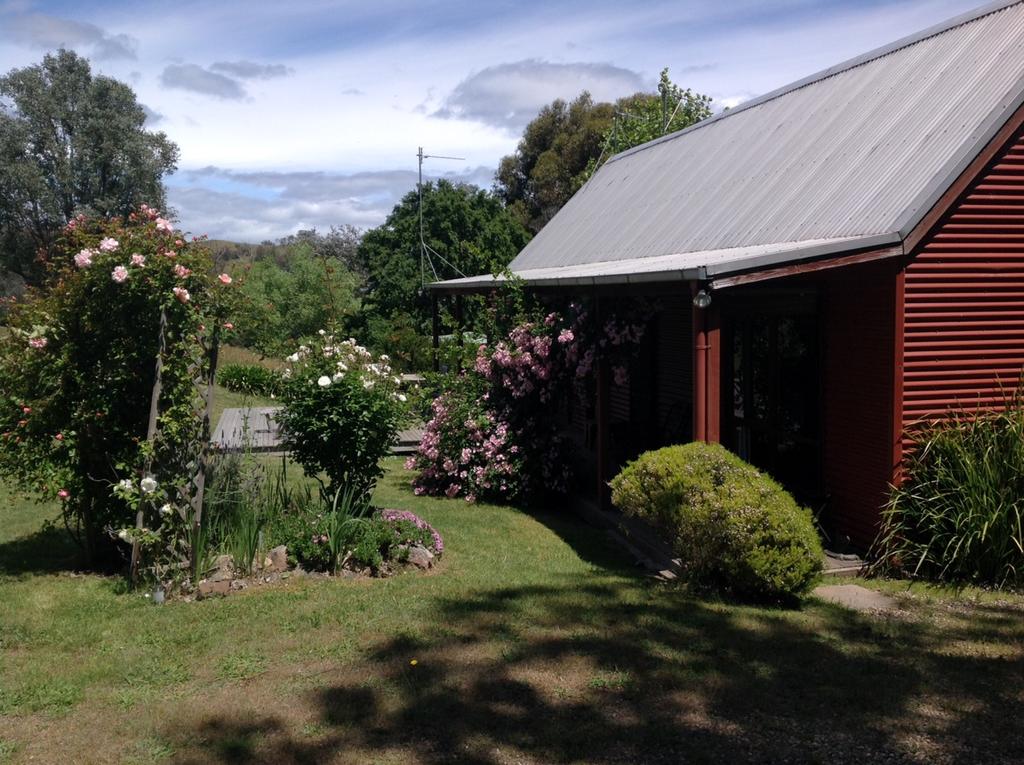 Piries VIC Accommodation Yamba