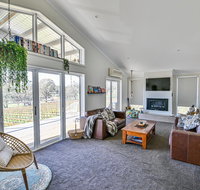 Mortimers Wines - The Canopy Loft - Accommodation Yamba