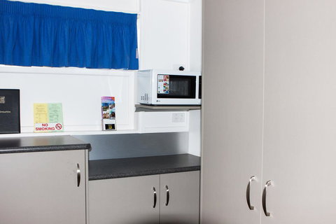 Motel Myall - Accommodation Yamba 2