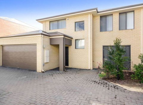 Holiday Home Near Perth City / Airport / Stadium / Casino - Accommodation Yamba 1