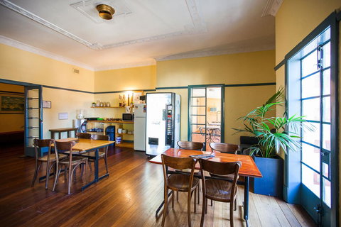 Captain Stirling Hotel - Accommodation Yamba 30
