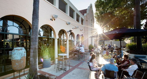 Captain Stirling Hotel - Accommodation Yamba 19