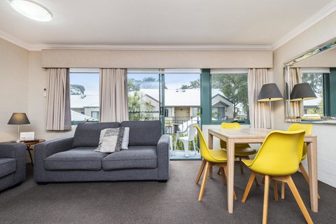 Subiaco Village 20 - Accommodation Yamba 1