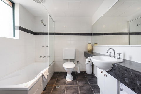 Subiaco Village 20 - Accommodation Yamba 15