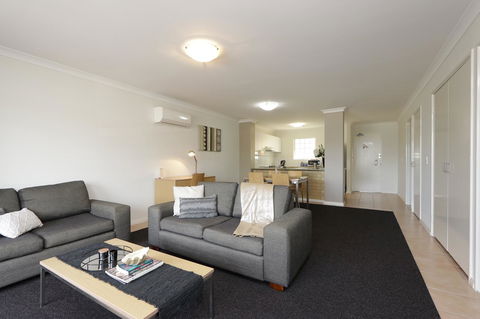 Hillarys Marina Apartment - Accommodation Yamba 3