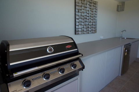 The Urban Beach House - Accommodation Yamba 19