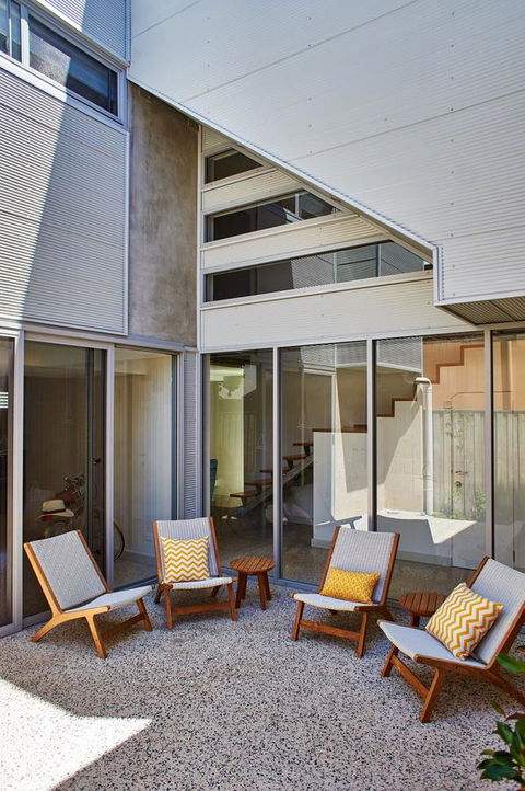 The Urban Beach House - Accommodation Yamba 11