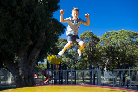 Discovery Parks - Woodman Point - Accommodation Yamba 35