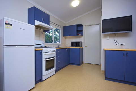 Discovery Parks - Woodman Point - Accommodation Yamba 11