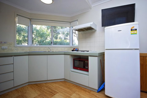 Discovery Parks - Woodman Point - Accommodation Yamba 2