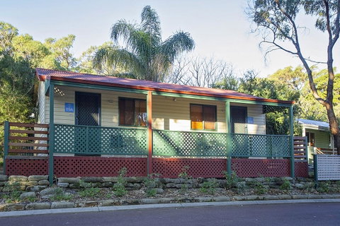 Discovery Parks - Woodman Point - Accommodation Yamba 9