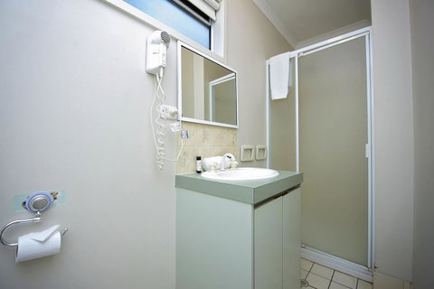 Discovery Parks - Woodman Point - Accommodation Yamba 6