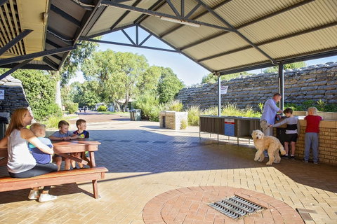Discovery Parks - Woodman Point - Accommodation Yamba 32