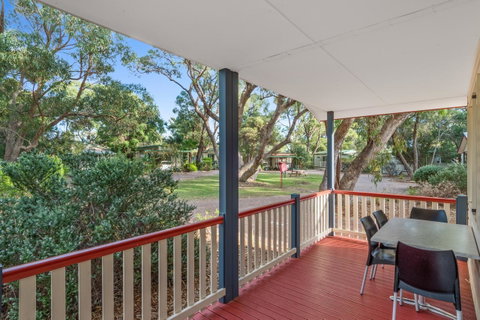 Discovery Parks - Woodman Point - Accommodation Yamba 40