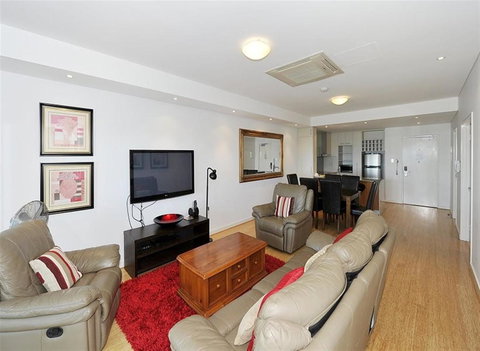 Nautica Residences Mandurah - Accommodation Yamba 8