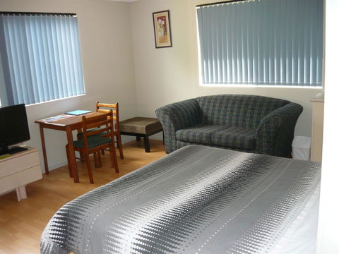 Albany Apartments - Accommodation Yamba 2