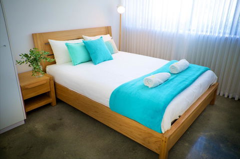 Cottesloe Artist's Beach Retreat - Accommodation Yamba 0