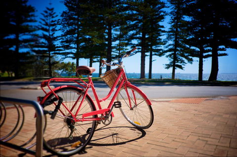 Cottesloe Artist's Beach Retreat - Accommodation Yamba 31
