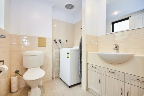 Fremantle Townhouse U/5 - Accommodation Yamba 7