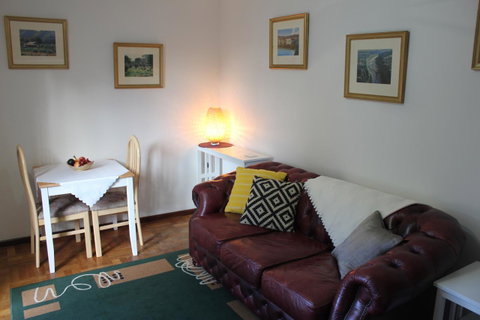 Jacaranda Hideaway Bed & Breakfast - Accommodation Yamba 6