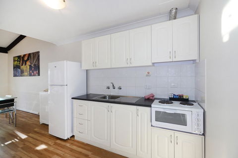 Seashore Memories - Sleeps 3 - Accommodation Yamba 8