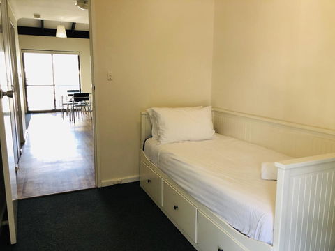 Seashore Memories - Sleeps 3 - Accommodation Yamba 5