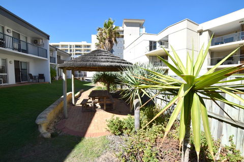 Seashore Memories - Sleeps 3 - Accommodation Yamba 13