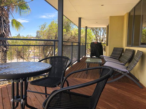 Mullaloo Beachfront Retreat - Accommodation Yamba 11
