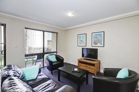 West Beach Lagoon 202 - Quiet & Ground Floor! - Accommodation Yamba 12