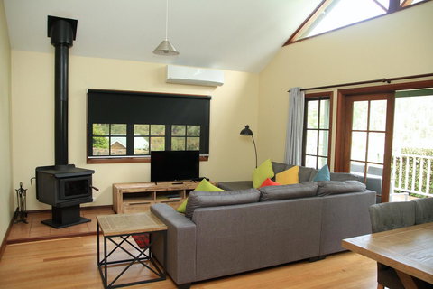 Riverglen Chalets - Accommodation Yamba 12