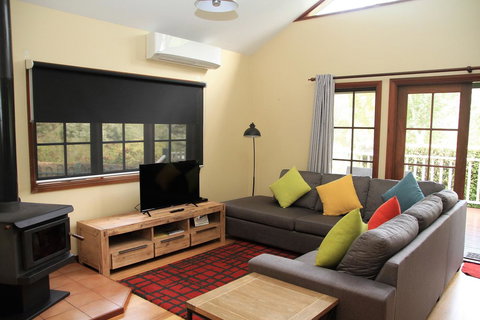 Riverglen Chalets - Accommodation Yamba 13