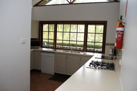 Riverglen Chalets - Accommodation Yamba 8
