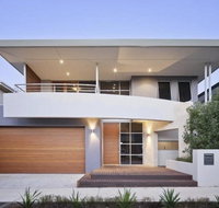 Adele's luxury South Beach apartment with King bed - Accommodation Yamba