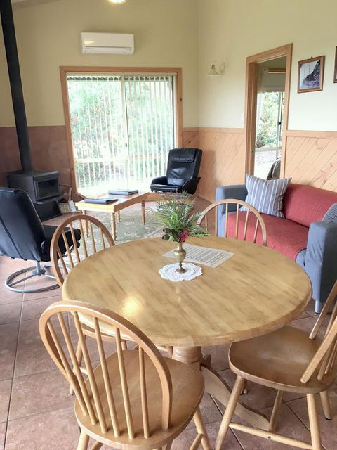 Riverside Retreat Chalets, Walpole - Accommodation Yamba 2