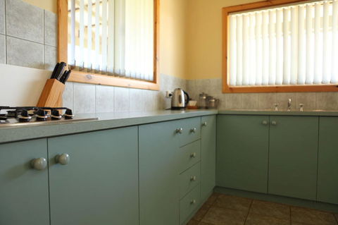 Riverside Retreat Chalets, Walpole - Accommodation Yamba 11