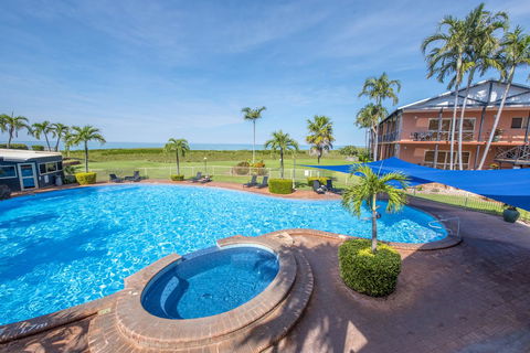 Moonlight Bay Suites - Accommodation Yamba 0