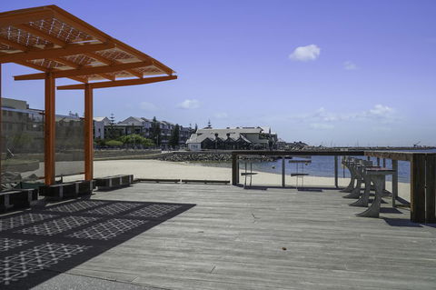 Luxury Suite Bunbury - Accommodation Yamba 18