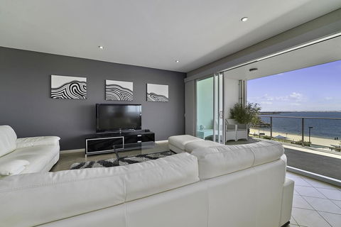 Luxury Suite Bunbury - Accommodation Yamba 5