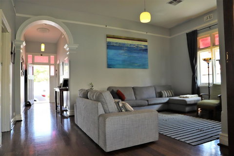 Fremantle Heritage Home For You To Enjoy! - Accommodation Yamba 21