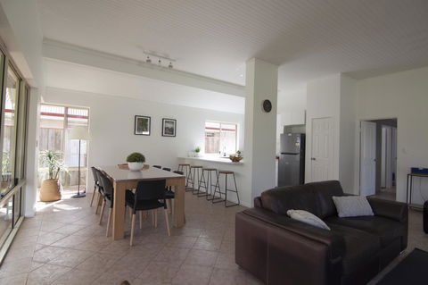 Stableford Cottage Holiday Home Dunsborough - Accommodation Yamba 4