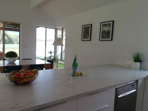 Stableford Cottage Holiday Home Dunsborough - Accommodation Yamba 19
