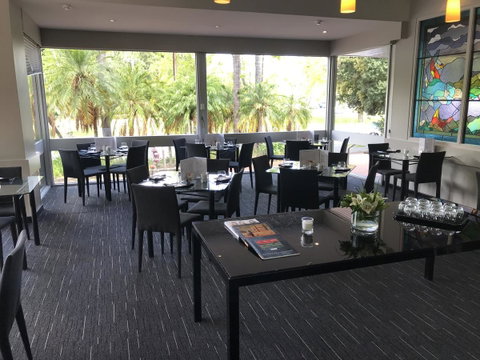 Sullivans Hotel - Accommodation Yamba 5