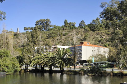 Sullivans Hotel - Accommodation Yamba 0