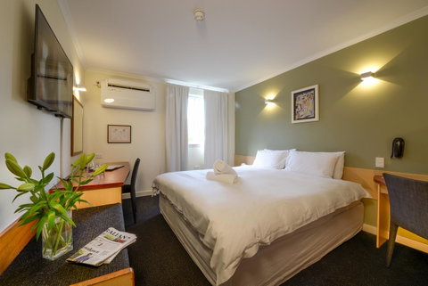 Sullivans Hotel - Accommodation Yamba 13
