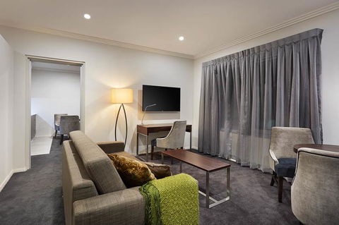 Attika Hotel - Accommodation Yamba 3