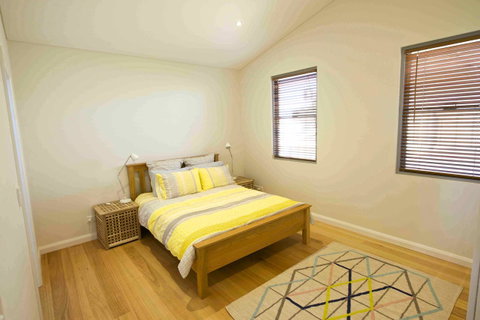 Sunny Blinco Street House - Accommodation Yamba 8