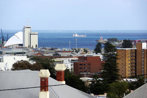 Studio 208 With Ocean Views - Accommodation Yamba 19