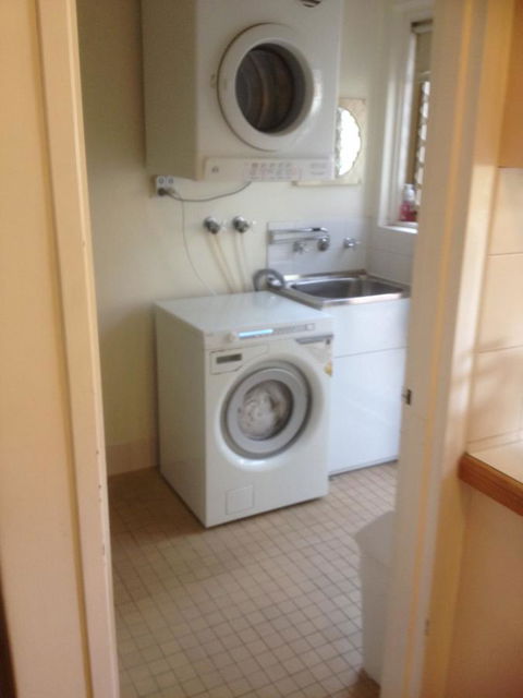 Leederville Townhouse - Accommodation Yamba 10